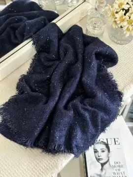 شال حوله ای پولکی وارداتی — تصویر ۳
