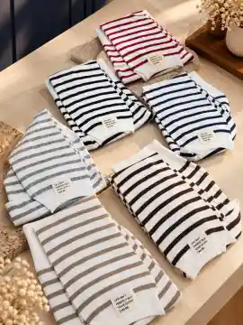 هودی اسکارف زمینه سفید (رودوشی) — تصویر ۳