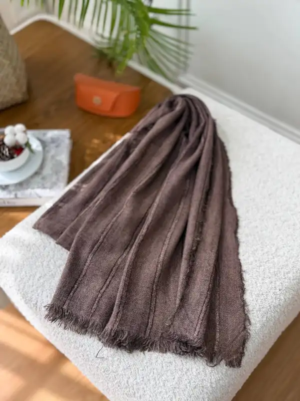 شال پاییزه راه راه
