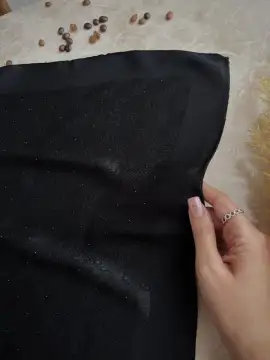 روسری مجلسی ابریشم وارداتی — مدل ۱۱۷۶ — تصویر ۴