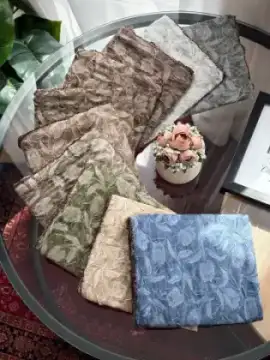 روسری پفکی پارچه حریرتویل وارداتی — تصویر ۲
