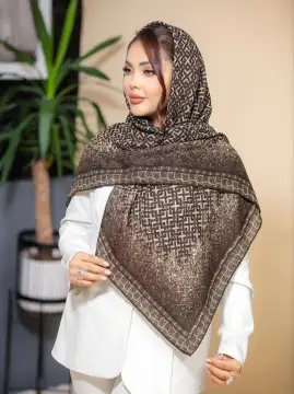 روسری نخی پاییزه دست دوز — مدل ۶۹۳ — تصویر ۴