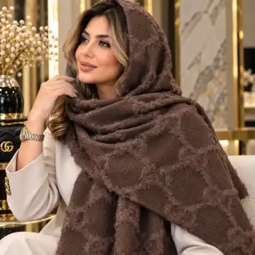 شال مارک خزدار — تصویر ۳