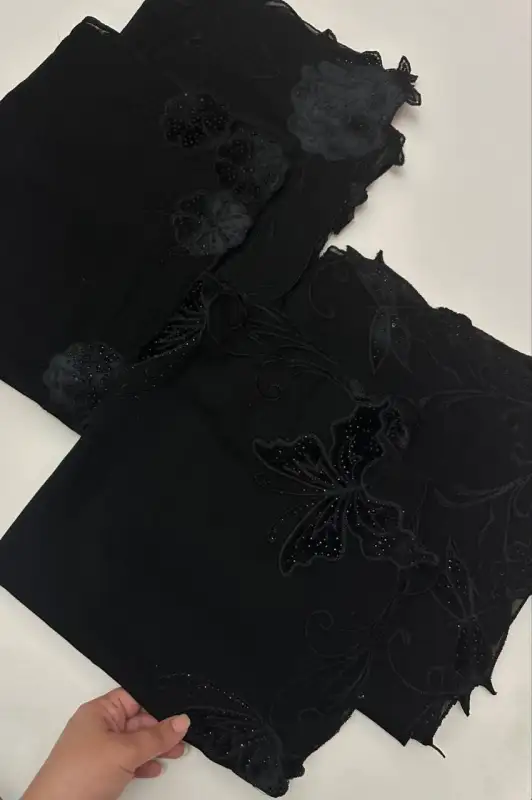 روسری کرپ مزونی