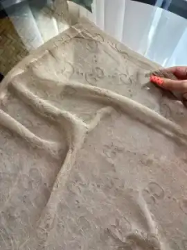 شال حریر مجلسی لبه دار وارداتی — تصویر ۵