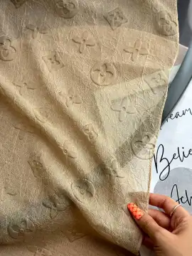 شال حریر داغی مجلسی وارداتی — تصویر ۵
