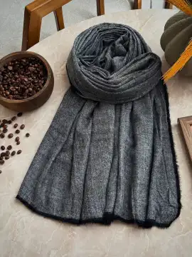 شال ملانژ دور خز — تصویر ۳