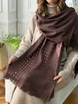 شال پاییزه حصیری طرحبندی قهوه ای