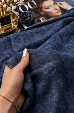روسری نخی طرح دار — تصویر ۳