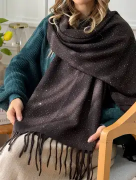شال موهر کارشده نگین دار — تصویر ۳