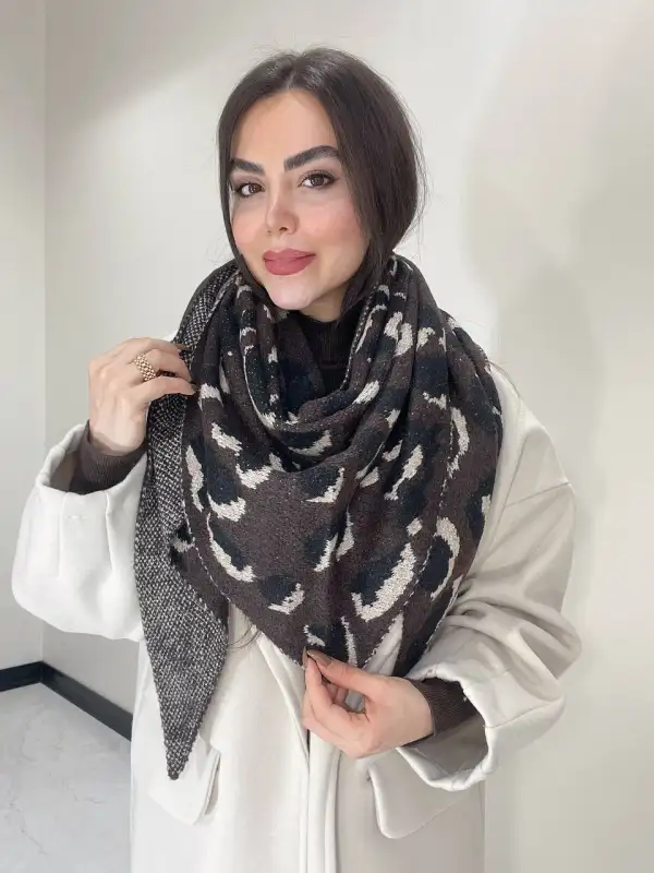 روسری سه گوش و رودوشی پلنگی