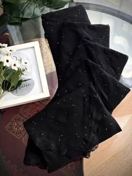 روسری نخی پولکی دور دانتل وارداتی — مدل ۶۹۴ — تصویر ۳